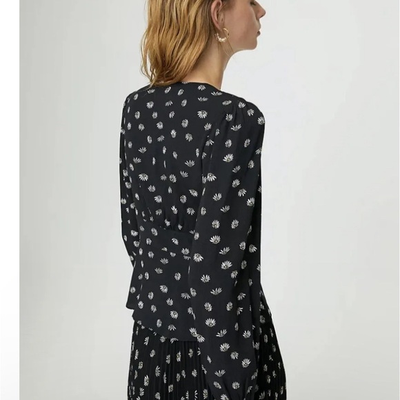 WILFRED Daisy Prairie Button Top - Size XS - NWoT! - Picture 5 of 5